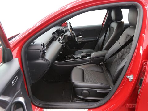 Mercedes-Benz A Class 1.3 A200 Sport (Executive) 7G-DCT Euro 6 (s/s) 5dr 23