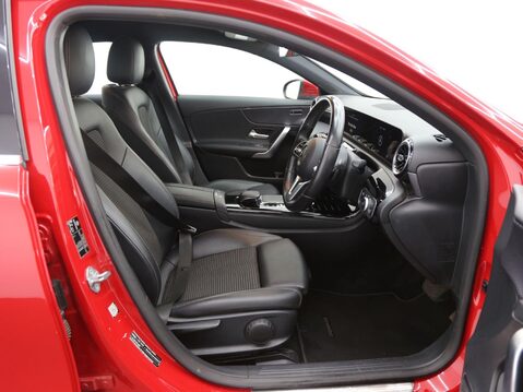 Mercedes-Benz A Class 1.3 A200 Sport (Executive) 7G-DCT Euro 6 (s/s) 5dr 21