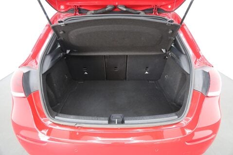 Mercedes-Benz A Class 1.3 A200 Sport (Executive) 7G-DCT Euro 6 (s/s) 5dr 26