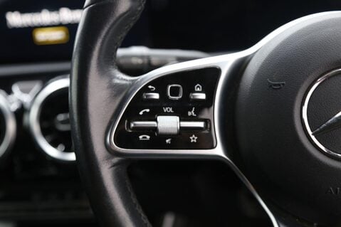 Mercedes-Benz A Class 1.3 A200 Sport (Executive) 7G-DCT Euro 6 (s/s) 5dr 11