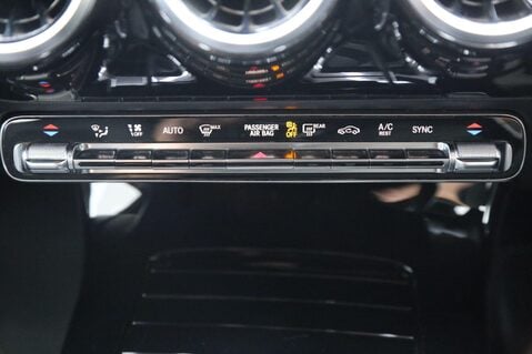 Mercedes-Benz A Class 1.3 A200 Sport (Executive) 7G-DCT Euro 6 (s/s) 5dr 18