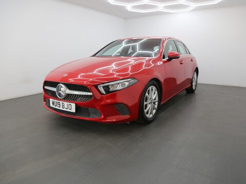 Mercedes-Benz A Class 1.3 A200 Sport (Executive) 7G-DCT Euro 6 (s/s) 5dr 3