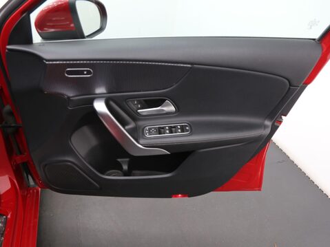Mercedes-Benz A Class 1.3 A200 Sport (Executive) 7G-DCT Euro 6 (s/s) 5dr 20