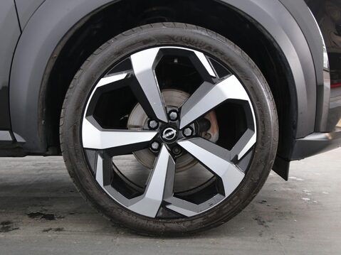 Nissan Juke 1.0 DIG-T Tekna Euro 6 (s/s) 5dr 27