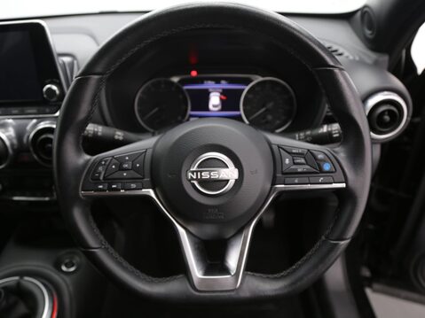 Nissan Juke 1.0 DIG-T Tekna Euro 6 (s/s) 5dr 10