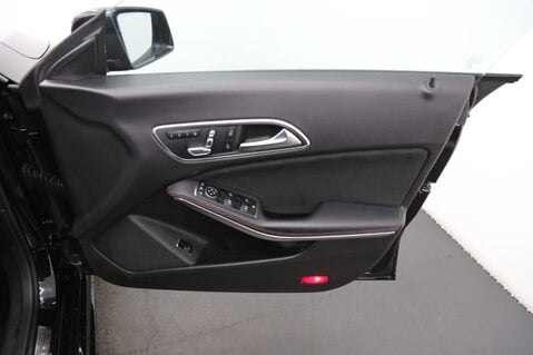 Mercedes-Benz CLA Class 2.1 CLA220d AMG Line Night Edition (Plus) Coupe 7G-DCT Euro 6 (s/s) 4dr 19