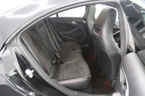 Mercedes-Benz CLA Class 2.1 CLA220d AMG Line Night Edition (Plus) Coupe 7G-DCT Euro 6 (s/s) 4dr 23