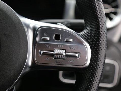 Mercedes-Benz CLA Class 1.3 CLA180 AMG Line (Premium) Coupe 7G-DCT Euro 6 (s/s) 4dr 12