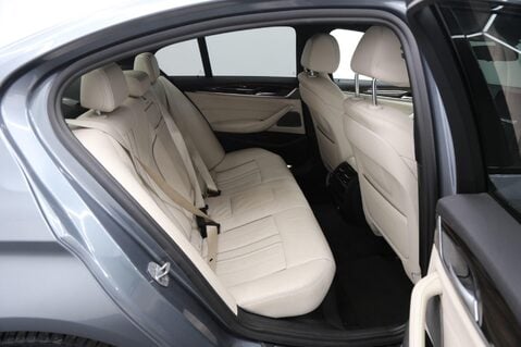 BMW 5 Series 2.0 520d M Sport Auto xDrive Euro 6 (s/s) 4dr 24