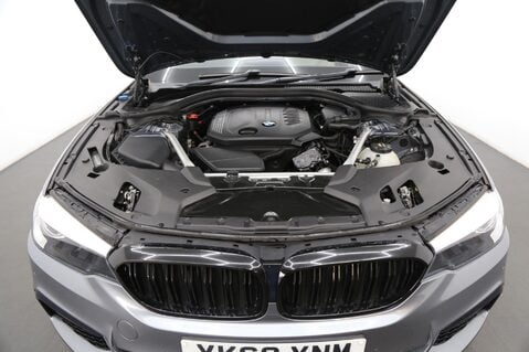 BMW 5 Series 2.0 520d M Sport Auto xDrive Euro 6 (s/s) 4dr 28