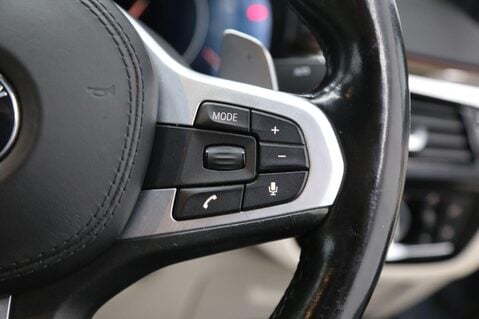 BMW 5 Series 2.0 520d M Sport Auto xDrive Euro 6 (s/s) 4dr 12