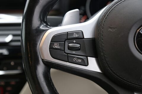 BMW 5 Series 2.0 520d M Sport Auto xDrive Euro 6 (s/s) 4dr 11