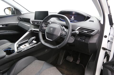 Peugeot 5008 1.2 PureTech Allure EAT Euro 6 (s/s) 5dr 22