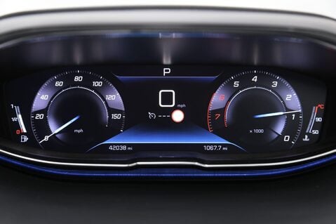 Peugeot 5008 1.2 PureTech Allure EAT Euro 6 (s/s) 5dr 14