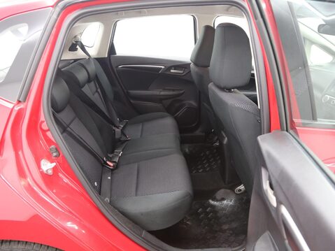 Honda Jazz 1.3 i-VTEC SE CVT Euro 6 (s/s) 5dr 23