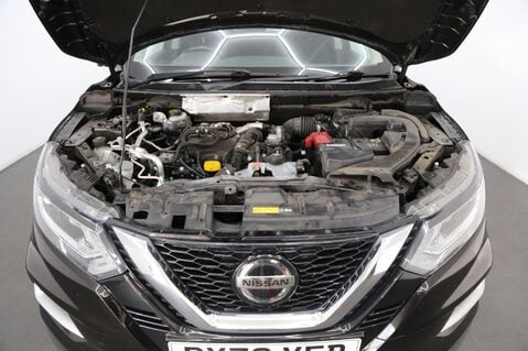 Nissan Qashqai 1.5 dCi N-Connecta Euro 6 (s/s) 5dr 27