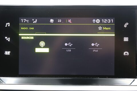 Peugeot 2008 1.2 PureTech Allure Euro 6 (s/s) 5dr 18