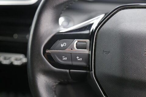 Peugeot 2008 1.2 PureTech Allure Euro 6 (s/s) 5dr 11