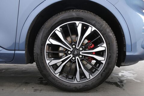 Ford Kuga 2.0 EcoBlue ST-Line X Edition Auto AWD Euro 6 (s/s) 5dr 27