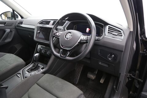 Volkswagen Tiguan 2.0 TSI SEL DSG 4Motion Euro 6 (s/s) 5dr 21
