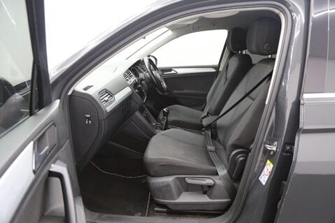 Volkswagen Tiguan 1.5 TSI EVO Match Euro 6 (s/s) 5dr 22