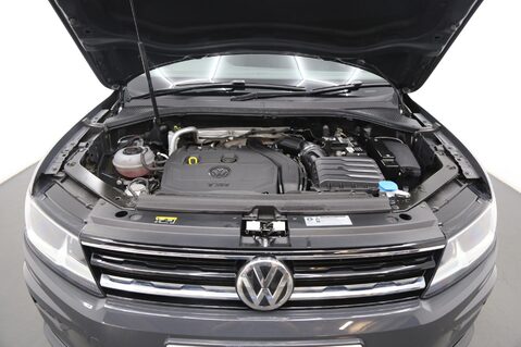 Volkswagen Tiguan 1.5 TSI EVO Match Euro 6 (s/s) 5dr 28