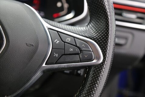 Renault Clio 1.0 TCe RS Line Euro 6 (s/s) 5dr 12