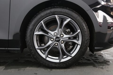 Ford Focus 1.0T EcoBoost ST-Line Edition Euro 6 (s/s) 5dr 26