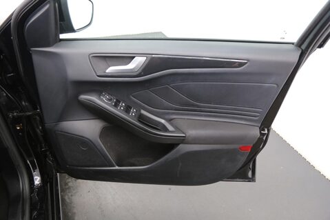 Ford Focus 1.0T EcoBoost ST-Line Edition Euro 6 (s/s) 5dr 19