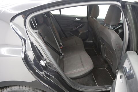 Ford Focus 1.0T EcoBoost ST-Line Edition Euro 6 (s/s) 5dr 23