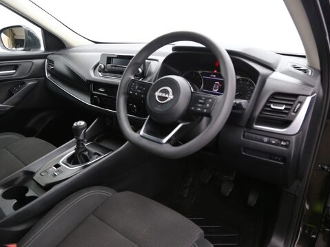 Nissan Qashqai 1.3 DIG-T MHEV Visia Euro 6 (s/s) 5dr 21