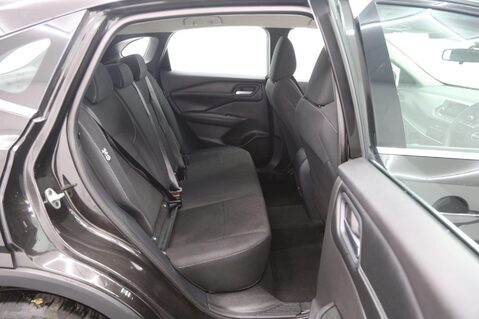 Nissan Qashqai 1.3 DIG-T MHEV Visia Euro 6 (s/s) 5dr 23