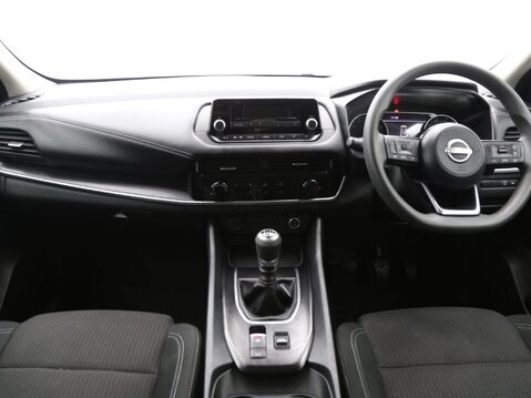 Nissan Qashqai 1.3 DIG-T MHEV Visia Euro 6 (s/s) 5dr 9