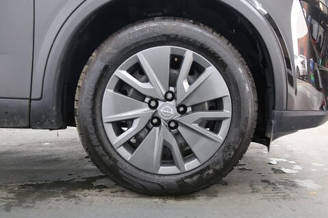 Nissan Qashqai 1.3 DIG-T MHEV Visia Euro 6 (s/s) 5dr 26