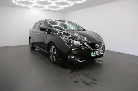 Nissan LEAF 40kWh N-Connecta Auto 5dr 1