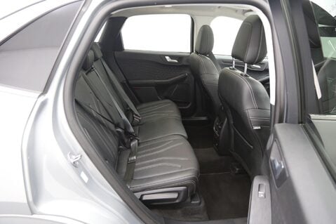 Ford Kuga 2.0 EcoBlue Vignale Auto AWD Euro 6 (s/s) 5dr 23