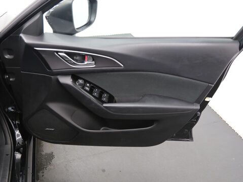 Mazda 3 2.0 SKYACTIV-G Sport Nav Fastback Euro 6 (s/s) 4dr 18