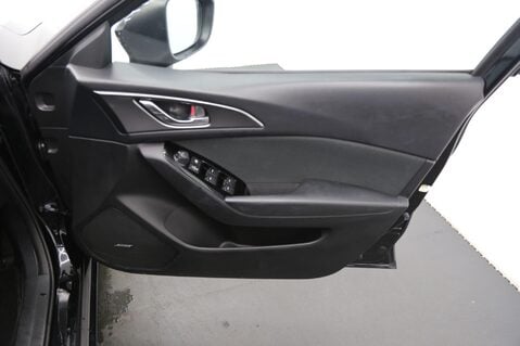 Mazda 3 2.0 SKYACTIV-G Sport Nav Fastback Euro 6 (s/s) 4dr 18