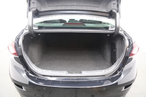 Mazda 3 2.0 SKYACTIV-G Sport Nav Fastback Euro 6 (s/s) 4dr 26