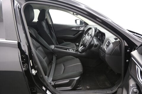 Mazda 3 2.0 SKYACTIV-G Sport Nav Fastback Euro 6 (s/s) 4dr 19