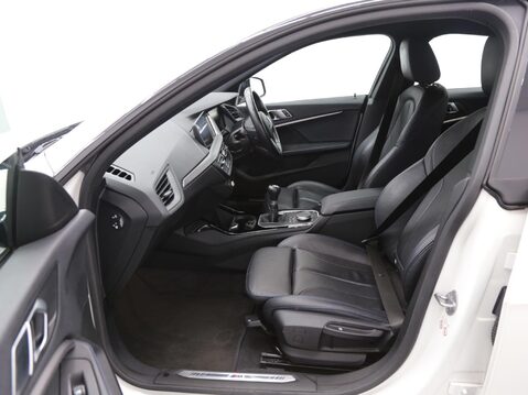 BMW 2 Series 1.5 218i M Sport Euro 6 (s/s) 4dr 23