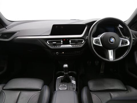 BMW 2 Series 1.5 218i M Sport Euro 6 (s/s) 4dr 9