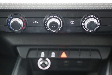 Audi A1 1.0 TFSI 25 S line Sportback Euro 6 (s/s) 5dr 18