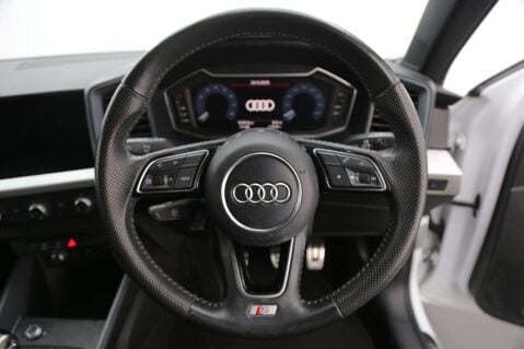 Audi A1 1.0 TFSI 25 S line Sportback Euro 6 (s/s) 5dr 10