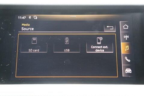 Audi A1 1.0 TFSI 25 S line Sportback Euro 6 (s/s) 5dr 17