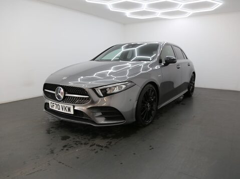 Mercedes-Benz A Class 1.3 A200 Exclusive Edition 7G-DCT Euro 6 (s/s) 5dr 3