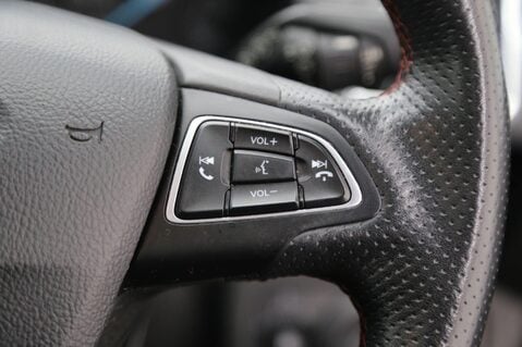 Ford Kuga 1.5T EcoBoost ST-Line Edition Euro 6 (s/s) 5dr 12