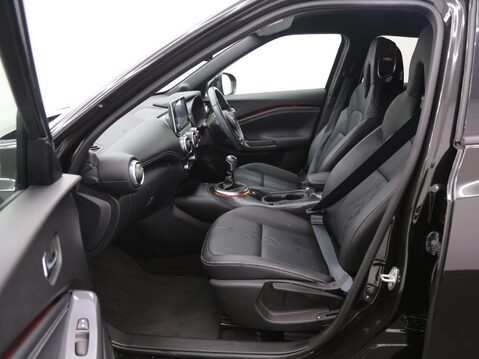 Nissan Juke 1.0 DIG-T Tekna Euro 6 (s/s) 5dr 21