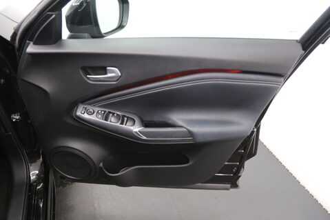 Nissan Juke 1.0 DIG-T Tekna Euro 6 (s/s) 5dr 19