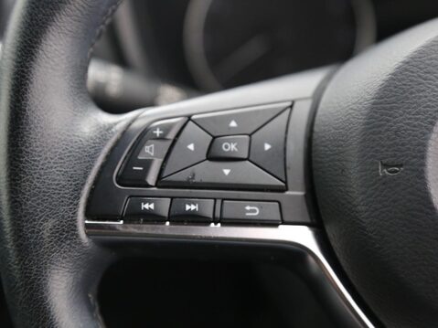 Nissan Juke 1.0 DIG-T Tekna Euro 6 (s/s) 5dr 11